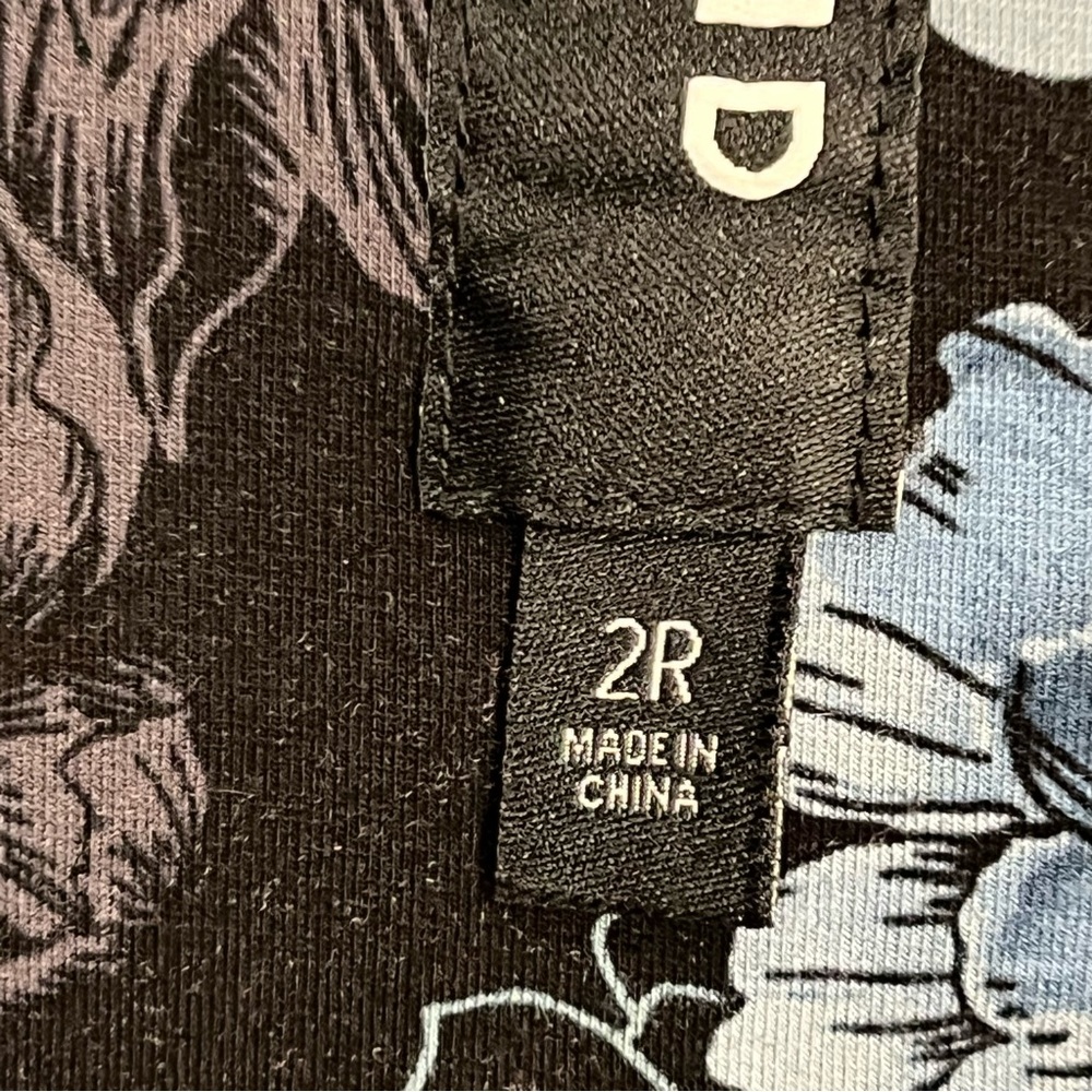 Torrid Pixie Pointe Stretch Ankle Pant Black Whit… - image 6